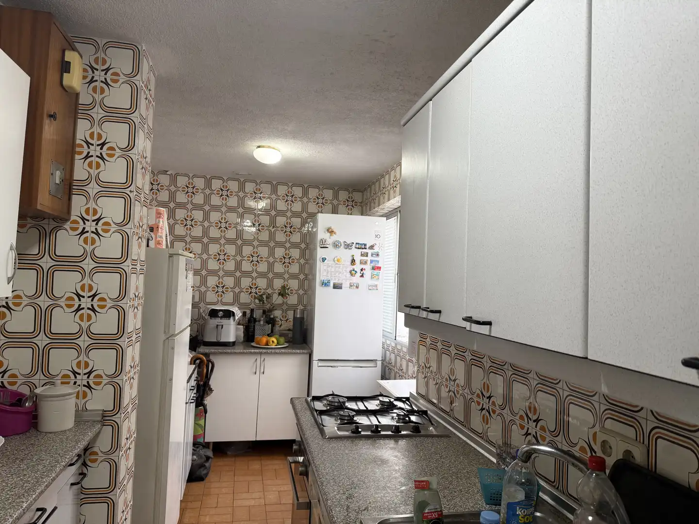 Flat for sale in Calle del Corregidor Juan de Bobadilla, 29, Vinateros Kitchen of Flat for sale in Madrid with Air Conditioner, Heating and Parquet flooring