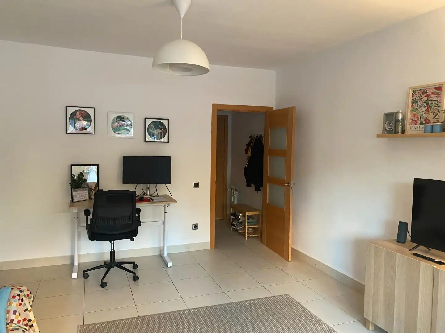 Flat for rent in del Jazmín, 20, Costillares Flat for rent in Madrid with Air Conditioner, Heating and Swimming Pool