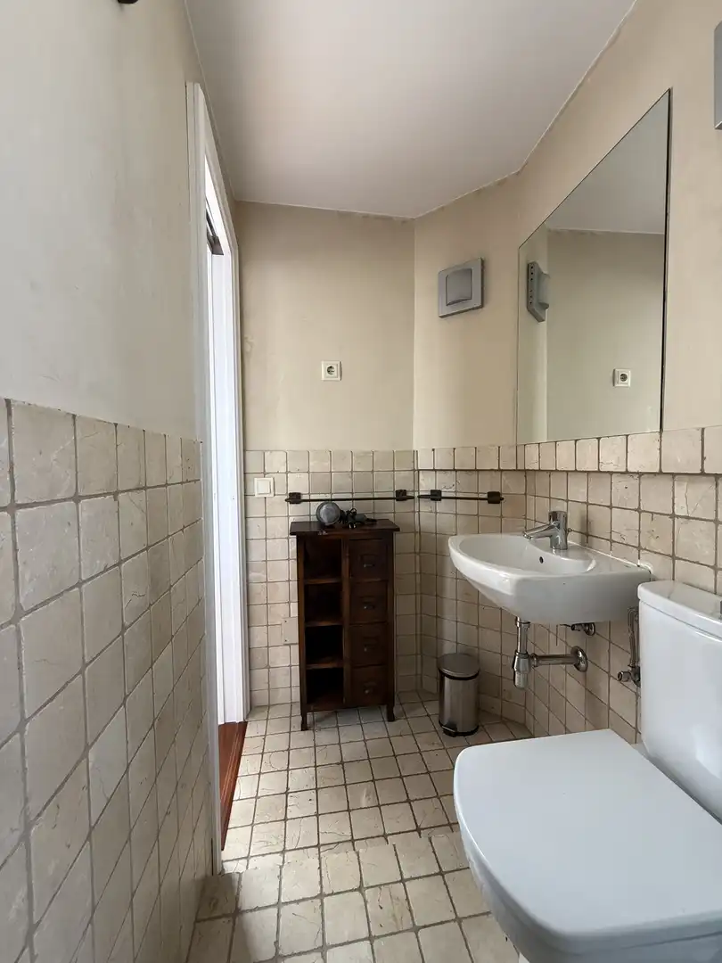 Bathroom of Duplexes for rent in Madrid  with Air Conditioner, Heating and Parquet flooring