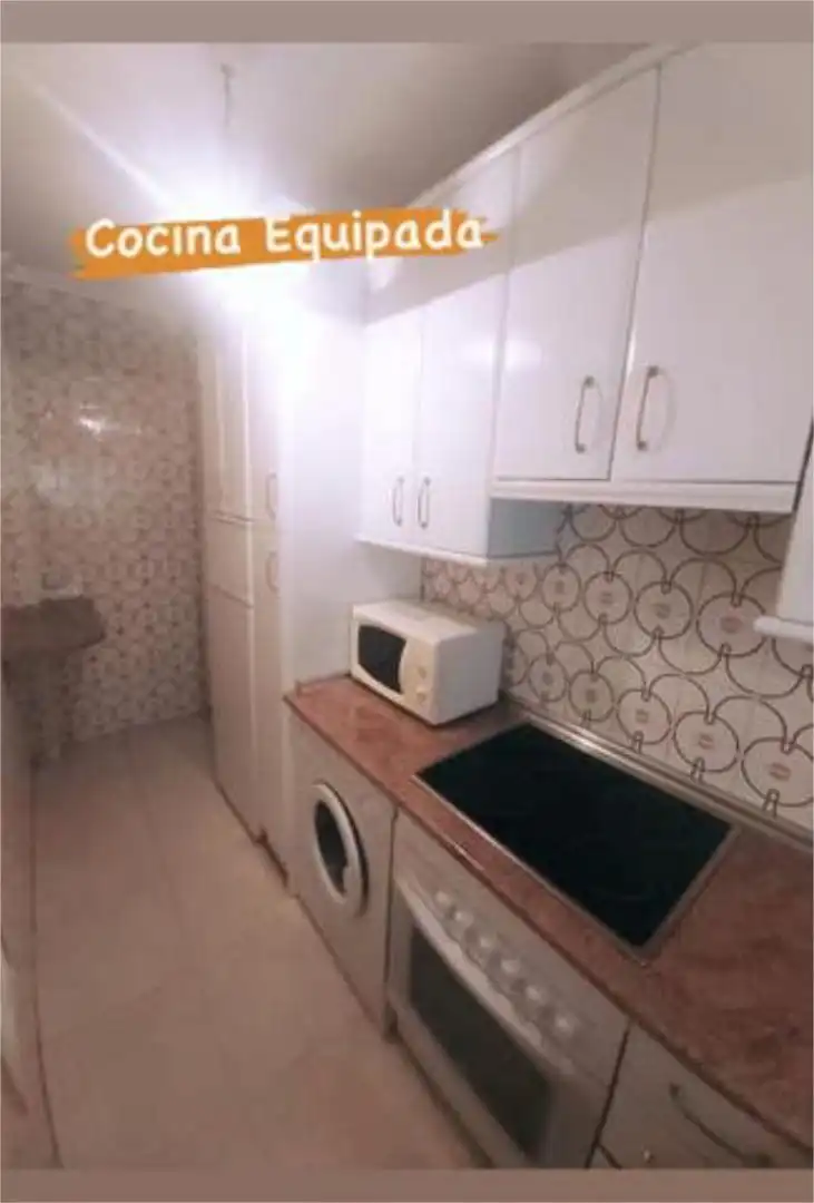 Piso de alquiler en La Estación Cocina de Piso de alquiler en Badajoz