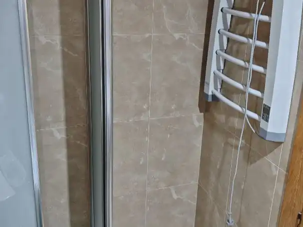 Flat for rent in Calle Almohajar, 5, El Carmen Bathroom of Flat for rent in Murcia with Air Conditioner, Heating and Parquet flooring