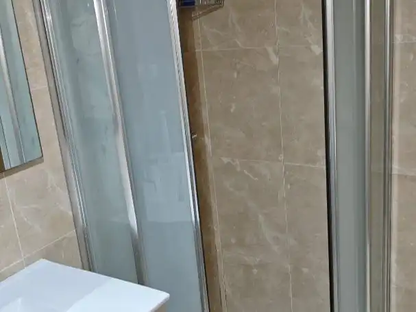 Flat for rent in Calle Almohajar, 5, El Carmen Bathroom of Flat for rent in Murcia with Air Conditioner, Heating and Parquet flooring