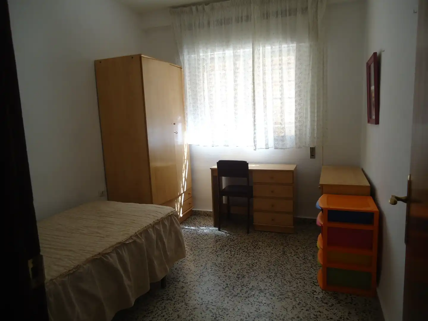 Wohnung zur Miete in Calle Polo y Caña, 10, Granada Capital Schlafzimmer von Wohnung zur Miete in Granada Capital mit Balkon