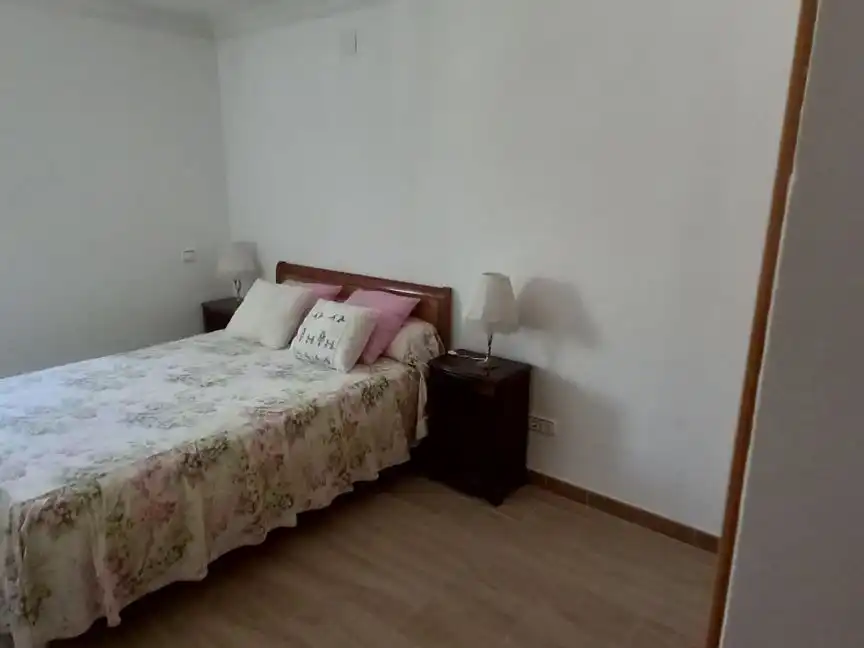Bedroom of Flat for rent in  Madrid Capital  with Air Conditioner