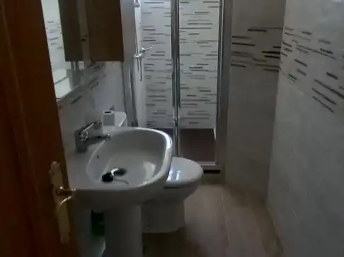 Bathroom of Flat for rent in  Madrid Capital  with Air Conditioner