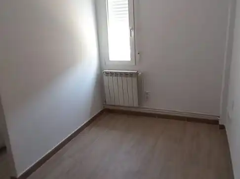Bedroom of Flat for rent in  Madrid Capital  with Air Conditioner