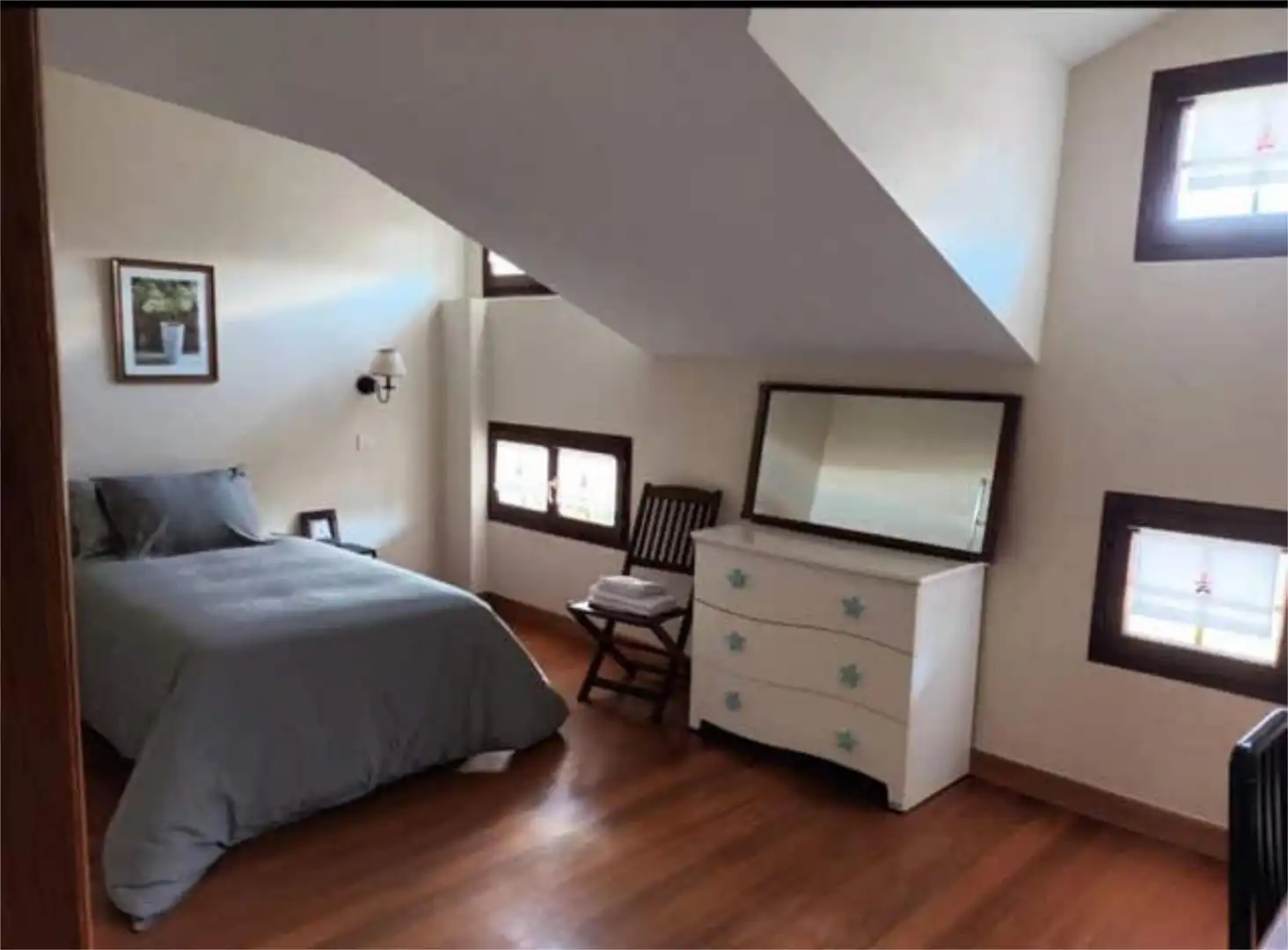Casa o chalet de alquiler en Alonsotegi Habitación de Casa o chalet de alquiler en Alonsotegi con Calefacción, Jardín privado y Terraza