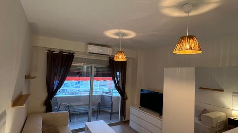 Foto 2 de Apartamento de alquiler en Calle Eduardo Aguilera Romero, 12, Manantiales - Estación de Autobuses, Torremolinos