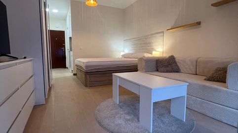 Foto 5 de Apartamento de alquiler en Calle Eduardo Aguilera Romero, 12, Manantiales - Estación de Autobuses, Torremolinos