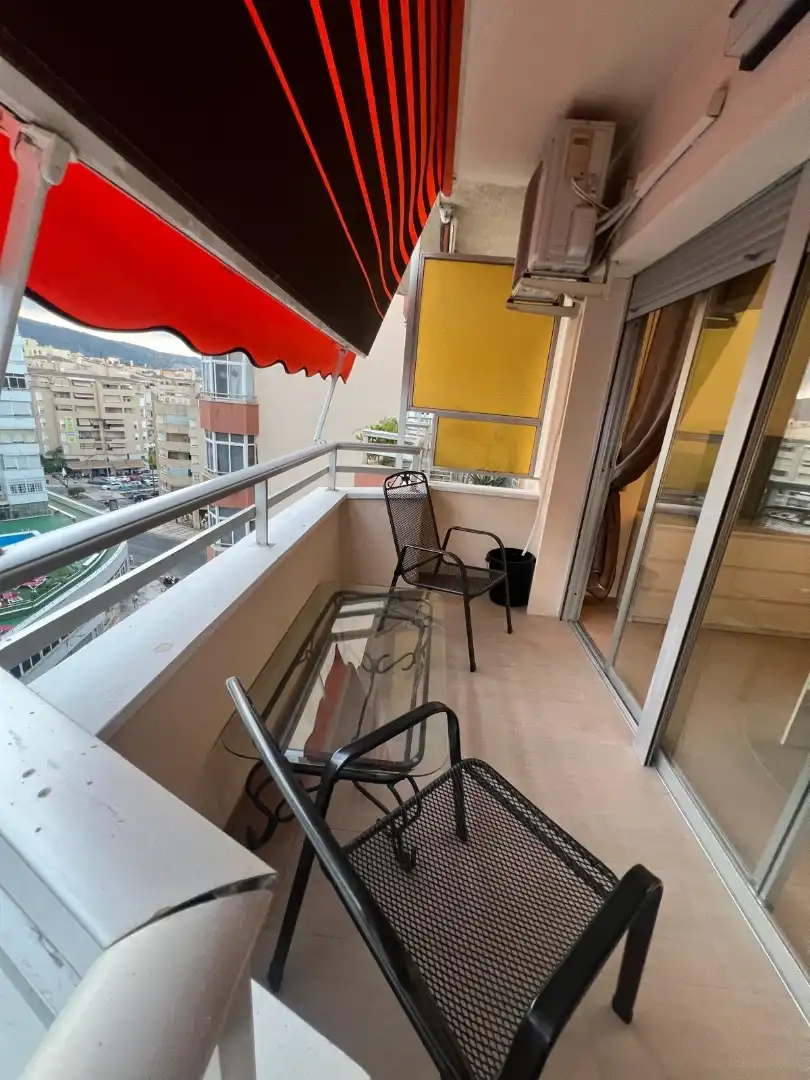 Terraza de Apartamento de alquiler en Torremolinos con Aire acondicionado, Calefacción y Terraza