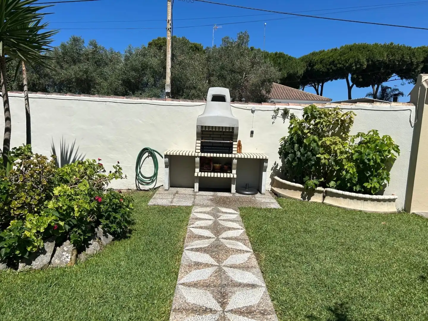 Casa o xalet de lloguer a Camino Isla De Mindoro, 1, Las Lagunas - Campano