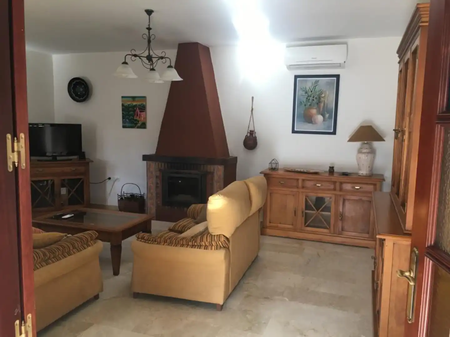 Casa o xalet de lloguer a Camino Isla De Mindoro, 1, Las Lagunas - Campano