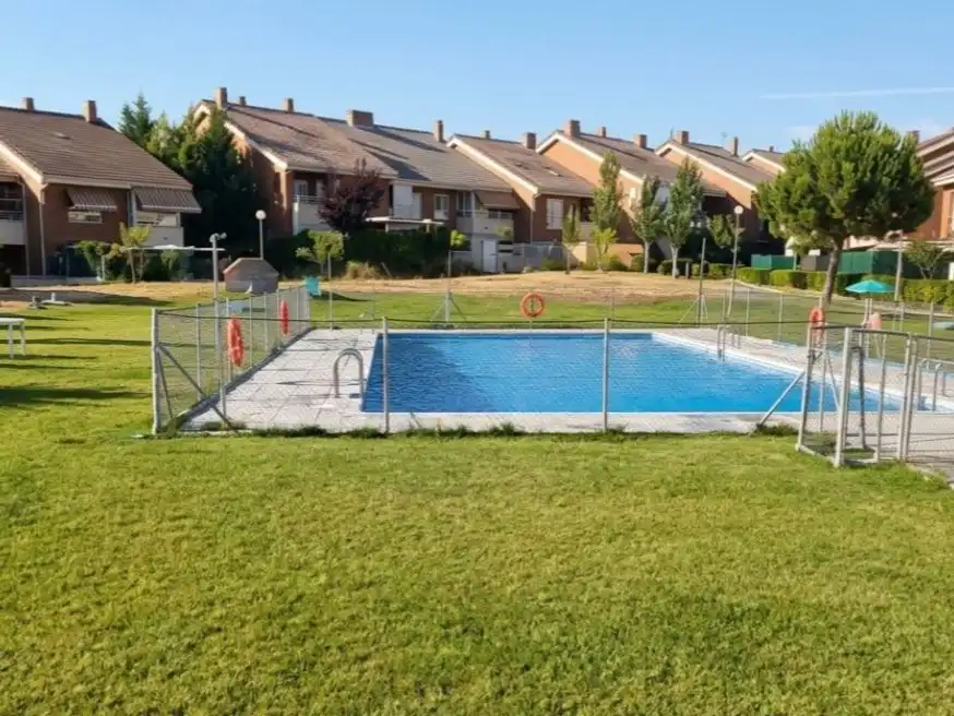 Flat for sale in Señorío de Illescas Swimming pool of Flat for sale in Illescas with Heating, Private garden and Parquet flooring