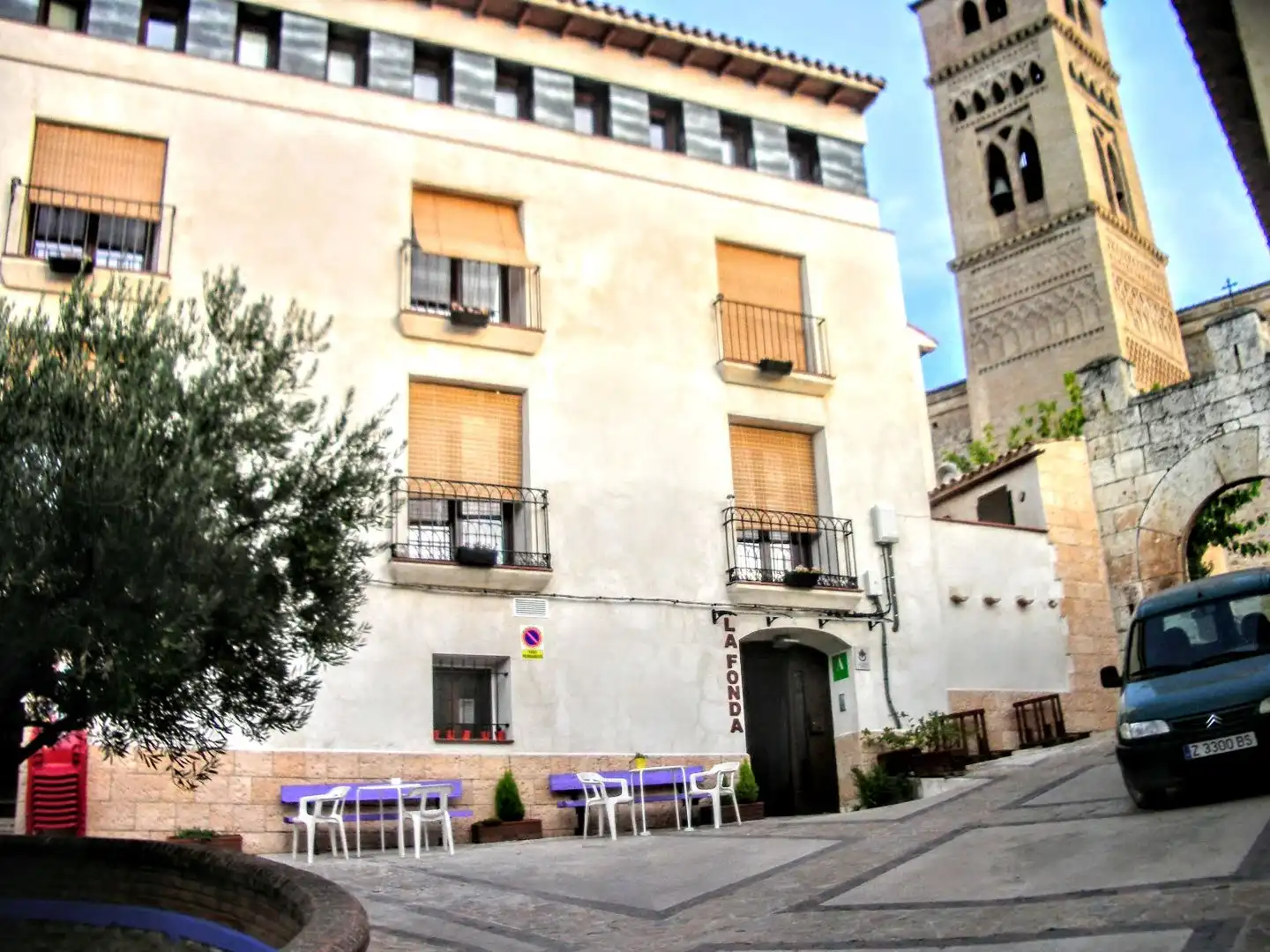 Detached homes for sale in Aniñón  with Air Conditioner, Heating and Private garden