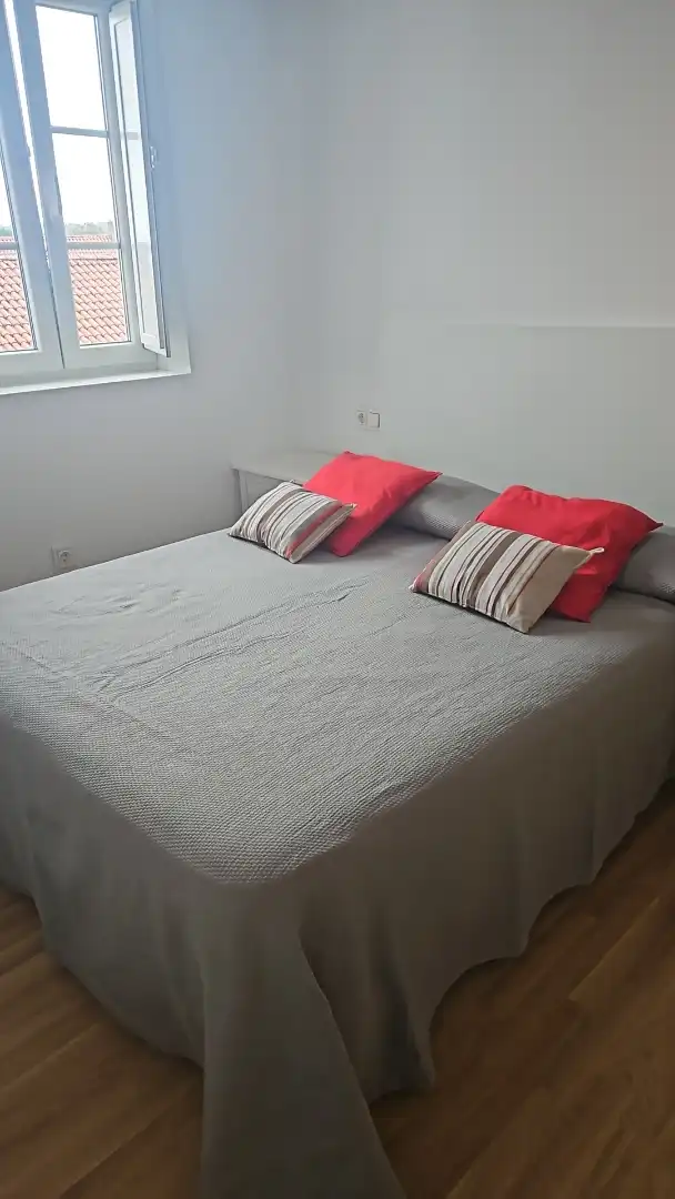 Apartments for rent in Rúa das Carretas, 32, Casco Histórico Bedroom of Apartments for rent in Santiago de Compostela with Furnished, Oven and Washing machine