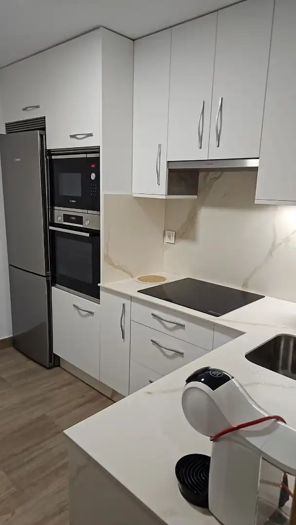 Apartments for rent in Rúa das Carretas, 32, Casco Histórico Kitchen of Apartments for rent in Santiago de Compostela with Furnished, Oven and Washing machine