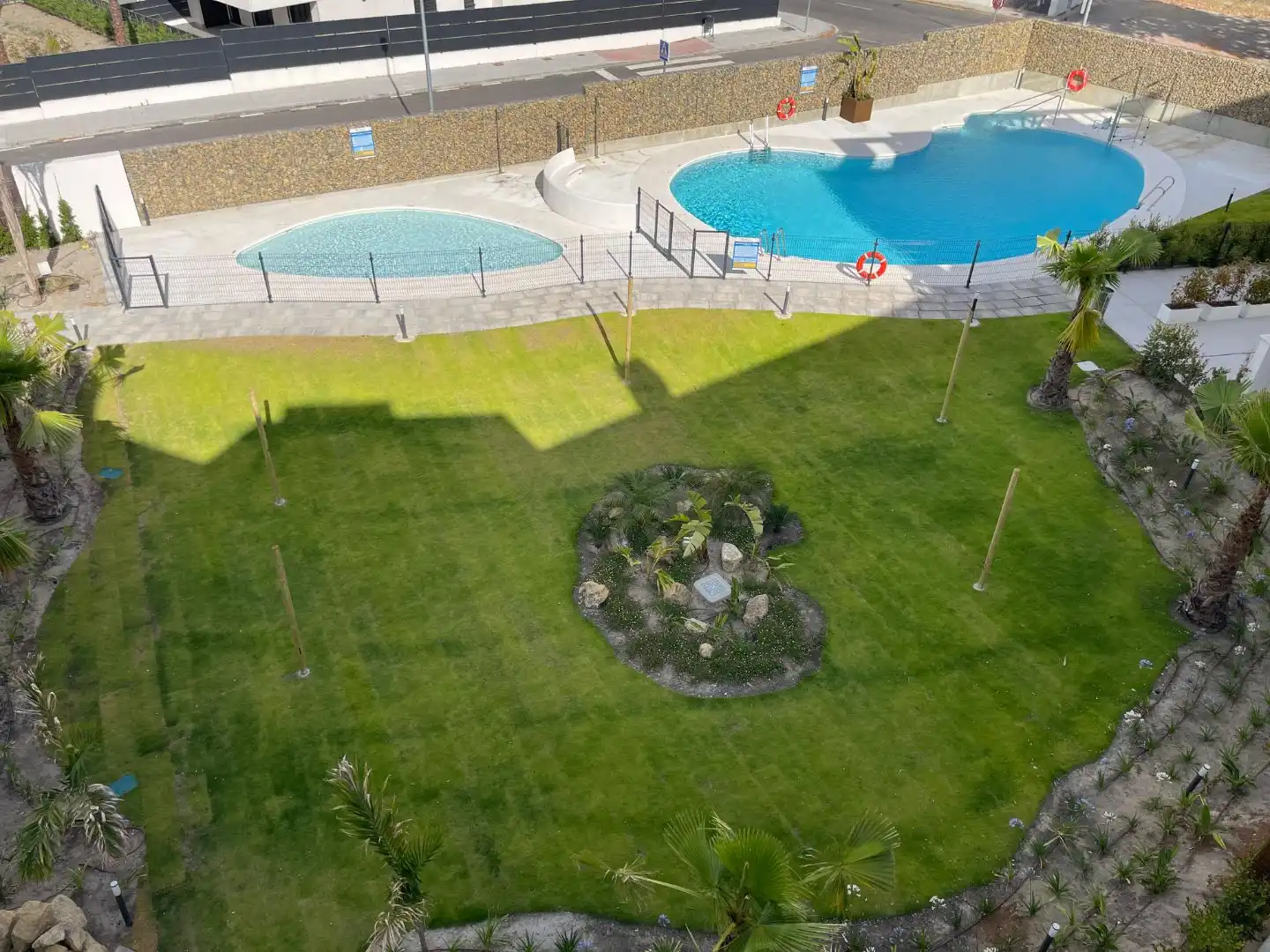Àtic de lloguer a Avenida Doctor Jaime Aparicio Santos, 10, V Centenario - Piletas - Capuchinos Piscina de Àtic de lloguer en Sanlúcar de Barrameda amb Aire condicionat, Calefacció i Parquet