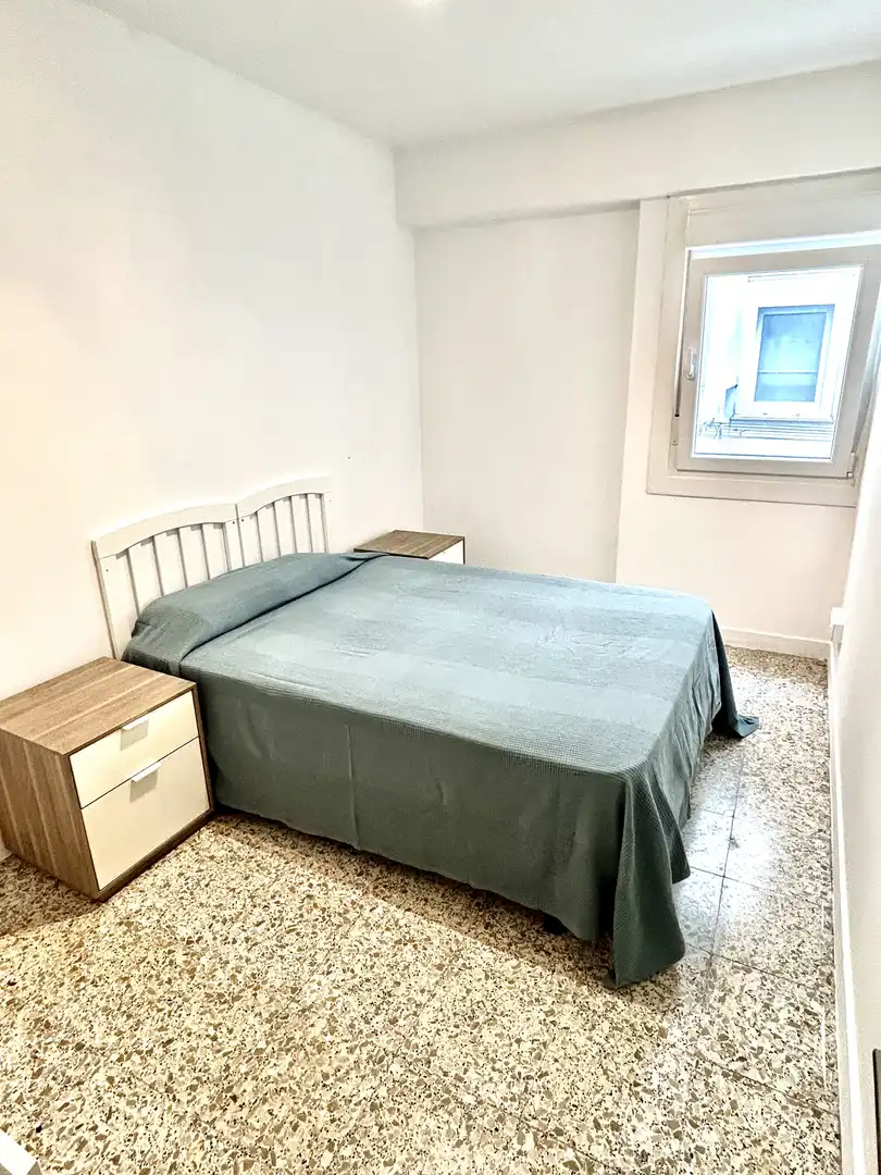 Piso de alquiler en Rua Buenavista, 43, Los Castros - Castrillón Habitación de Piso de alquiler en A Coruña Capital con Calefacción y Amueblado