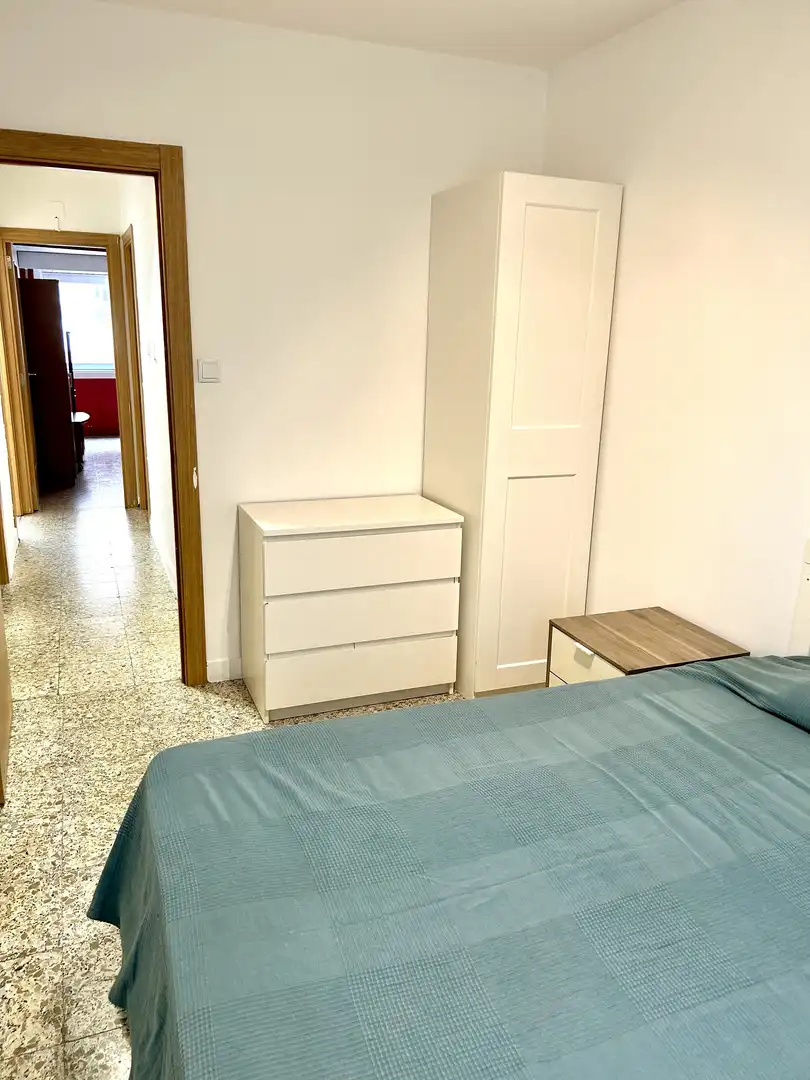 Piso de alquiler en Rua Buenavista, 43, Los Castros - Castrillón Habitación de Piso de alquiler en A Coruña Capital con Calefacción y Amueblado