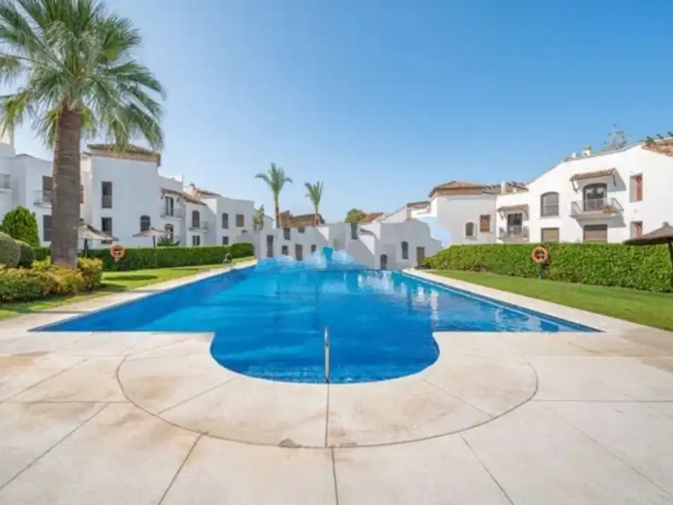 Flat for rent in Calle Los Arqueros, 23, Los Arqueros - Puerto del Almendro Exterior view of Flat for rent in Benahavís with Heating, Private garden and Terrace