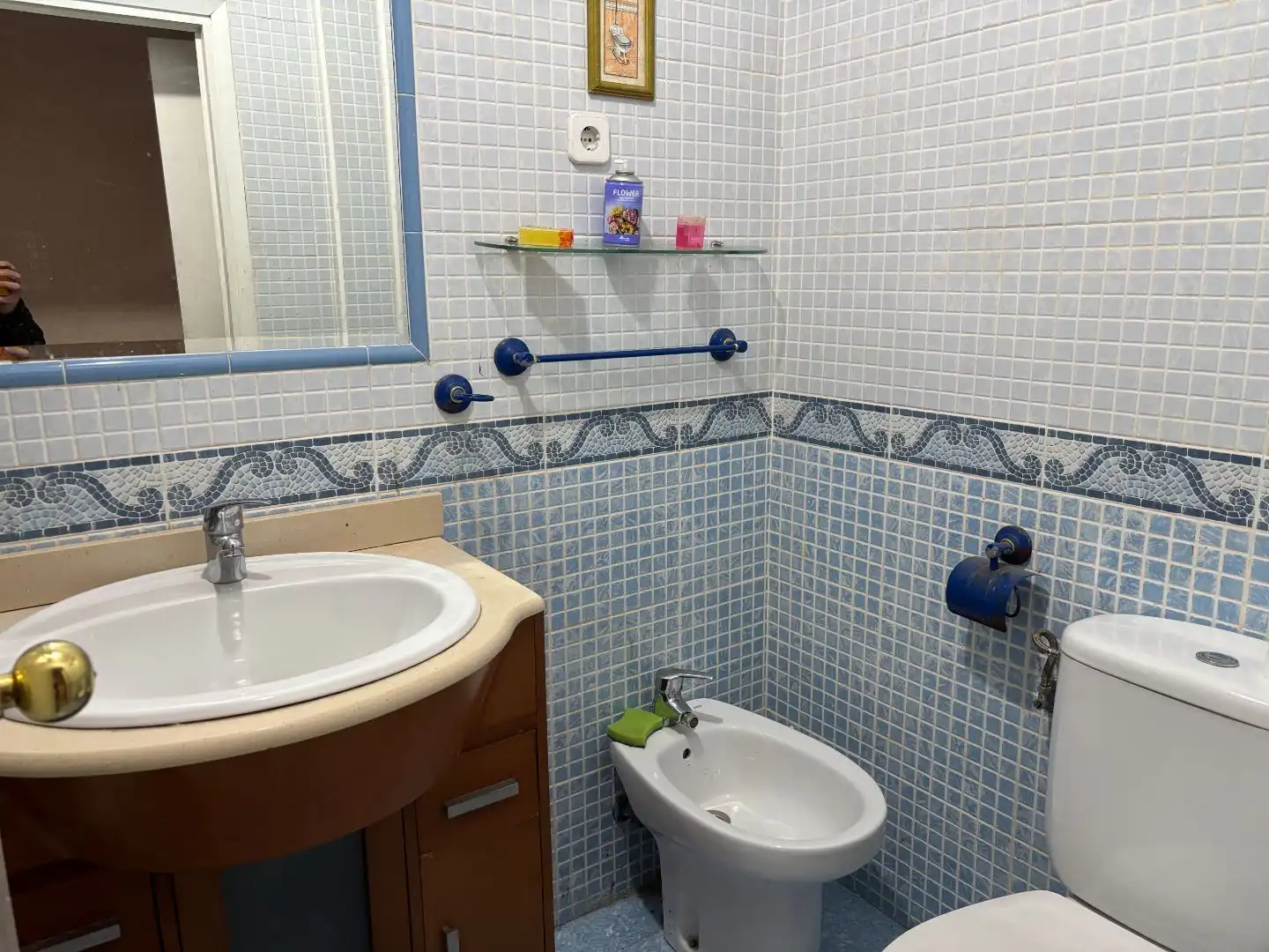 Flat for sale in Calle de Santa Escolástica, 9, Los Ángeles Bathroom of Flat for sale in Madrid with Air Conditioner, Terrace and Storage room