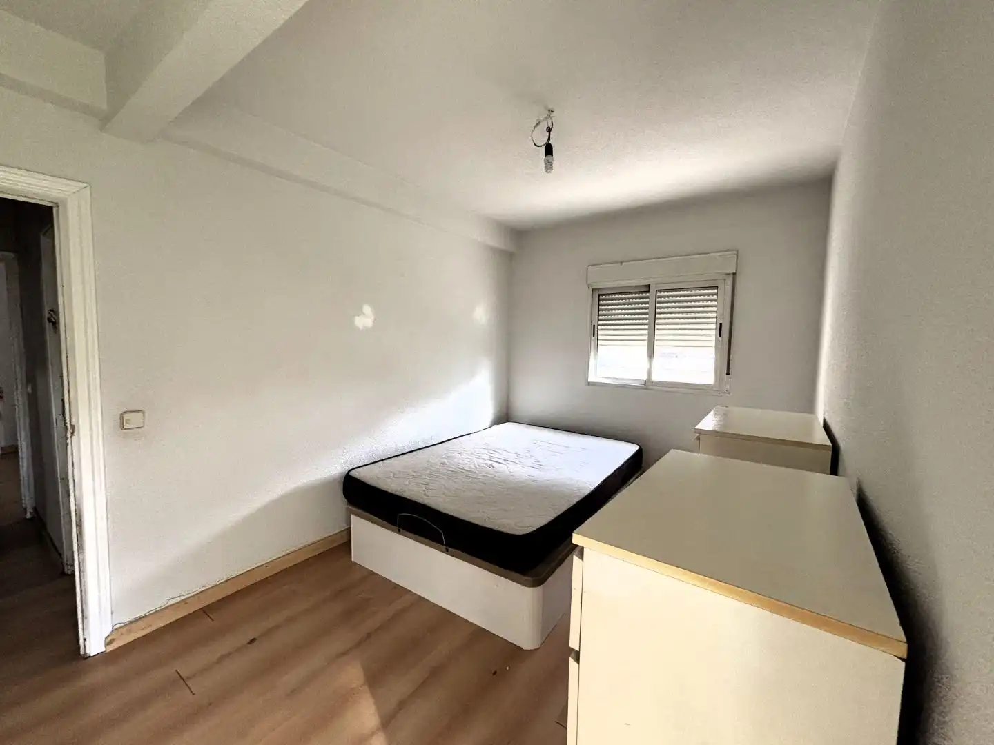 Flat for sale in Calle de Santa Escolástica, 9, Los Ángeles Bedroom of Flat for sale in Madrid with Air Conditioner, Terrace and Storage room