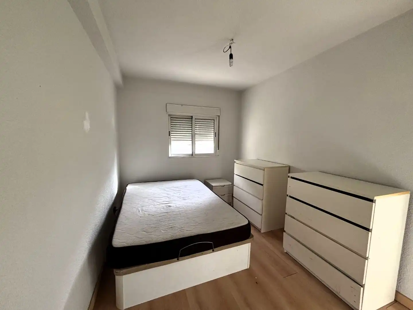 Flat for sale in Calle de Santa Escolástica, 9, Los Ángeles Bedroom of Flat for sale in Madrid with Air Conditioner, Terrace and Storage room