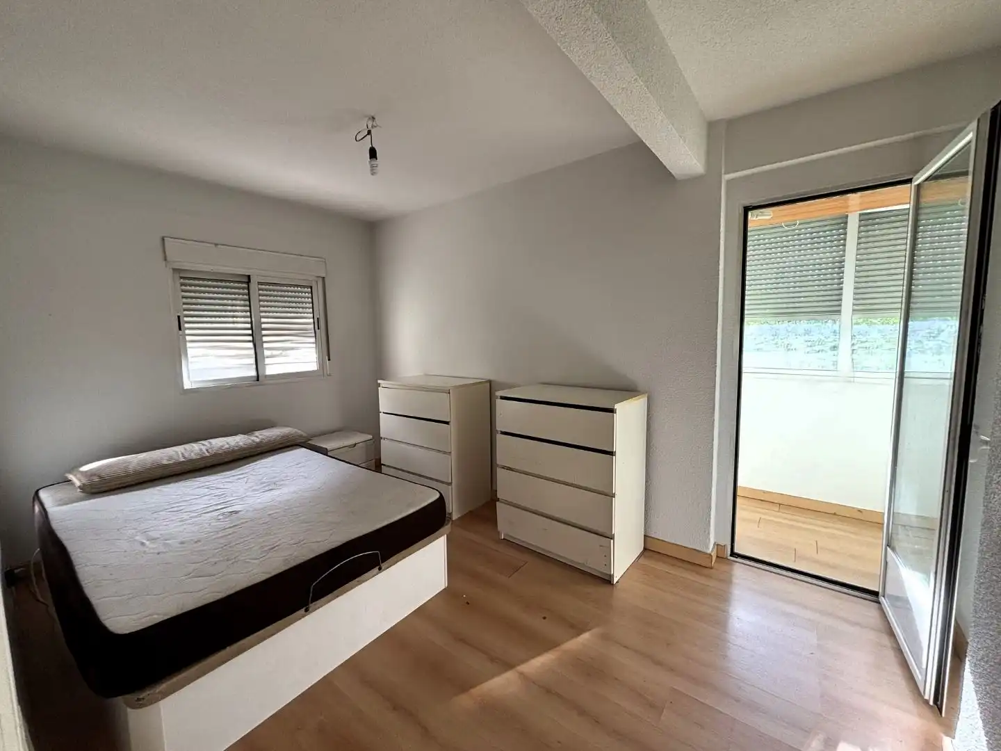 Flat for sale in Calle de Santa Escolástica, 9, Los Ángeles Bedroom of Flat for sale in Madrid with Air Conditioner, Terrace and Storage room