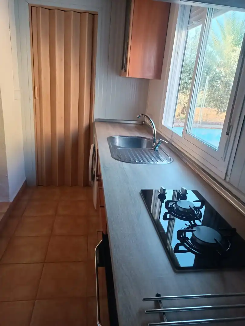 Cuina de Estudi de lloguer en Antequera amb Aire condicionat, Jardí privat i Terrassa