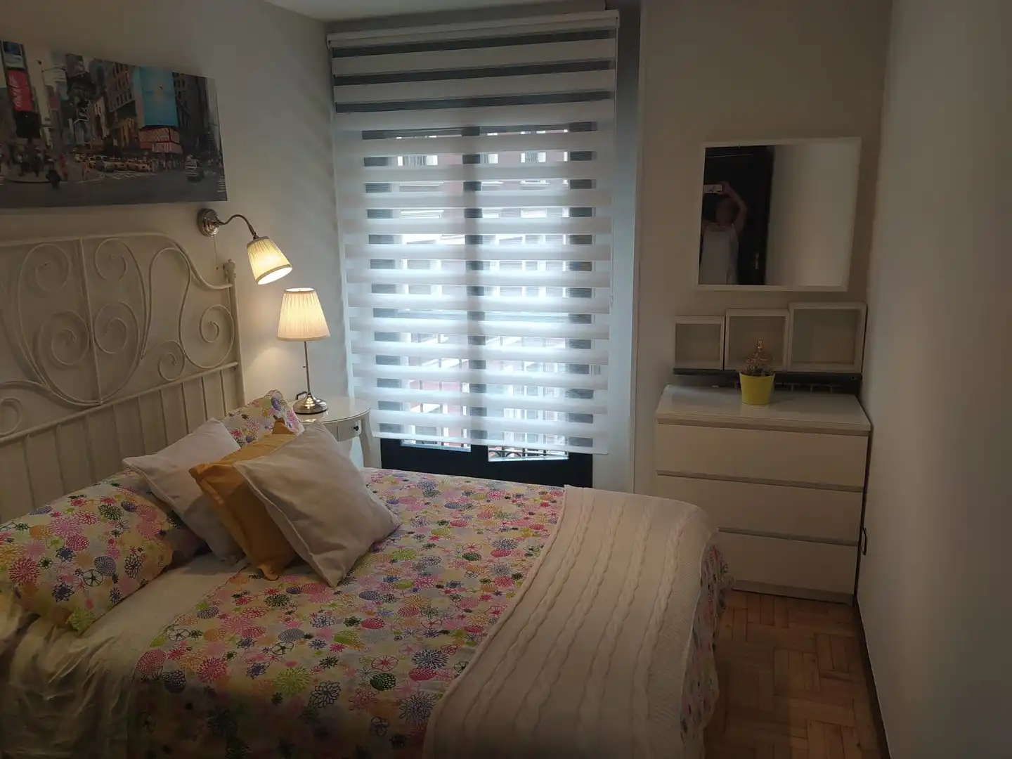 Flat for rent in Calle Trinidad, 3, Cimadevilla Bedroom of Flat for rent in Gijón with Heating, Parquet flooring and Furnished