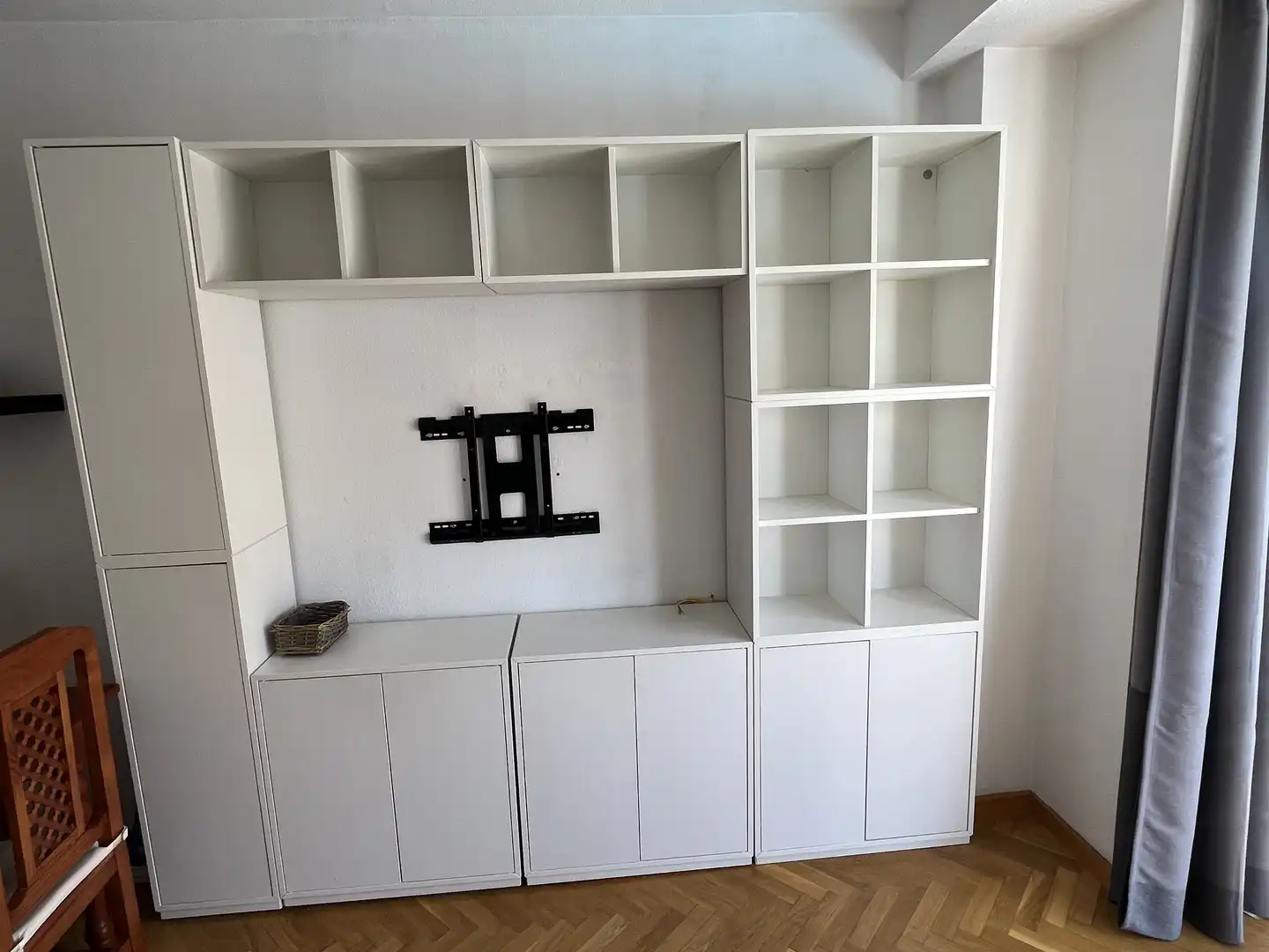Flat for rent in Calle de Julián Camarillo, Simancas Flat for rent in Madrid with Air Conditioner, Heating and Private garden