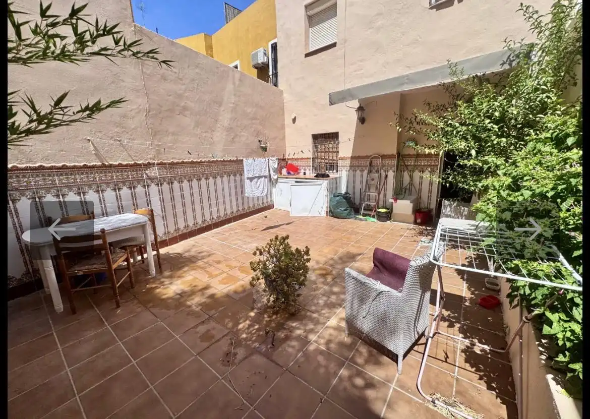 Houses for sale in Calle Cielo, 46, Barrio del Centro Terrace of Houses for sale in El Puerto de Santa María with Terrace and Balcony
