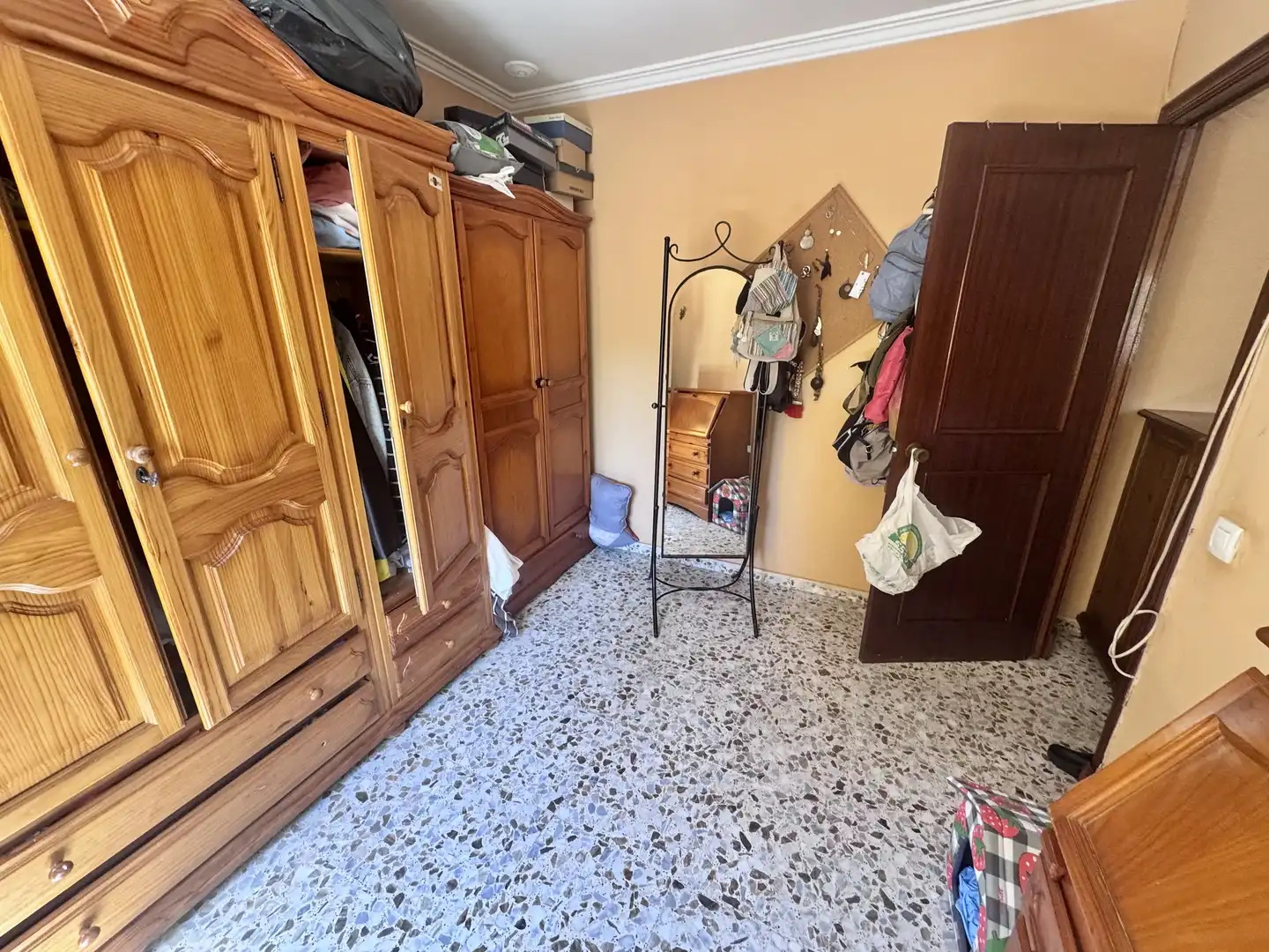 Houses for sale in Calle Cielo, 46, Barrio del Centro Bedroom of Houses for sale in El Puerto de Santa María with Terrace and Balcony
