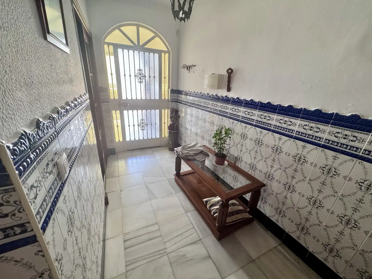 Houses for sale in Calle Cielo, 46, Barrio del Centro Houses for sale in El Puerto de Santa María with Terrace and Balcony