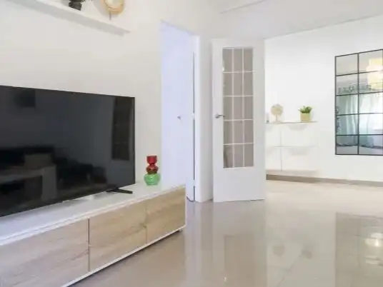 Pis en venda a Avenida de Yuste, 3, Jaraíz de la Vera Sala d'estar de Pis en venda en Jaraíz de la Vera amb Aire condicionat, Calefacció i Terrassa