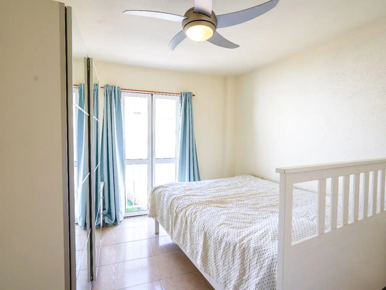 Schlafzimmer von Wohnung zum Verkauf in Guía de Isora mit Terrasse, Abstellraum und Möbliert
