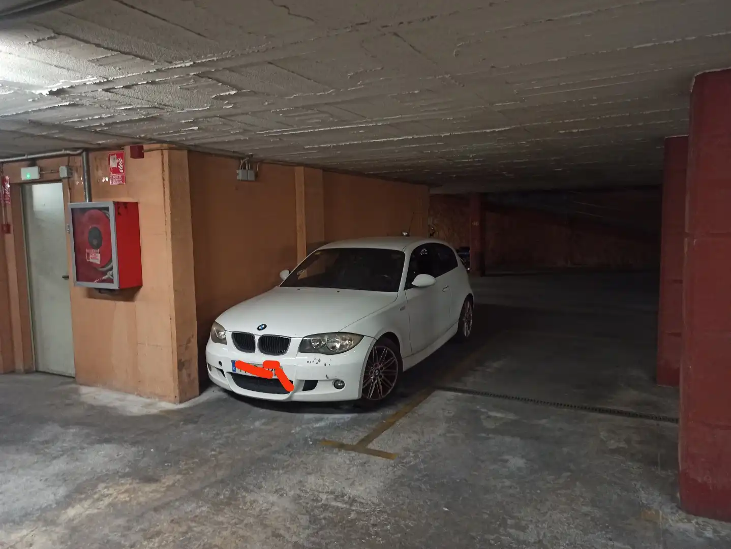 Garaje de alquiler en Carrer de Josep Llanza, 28, Centre Vila Parking de Garaje de alquiler en Vilanova i la Geltrú