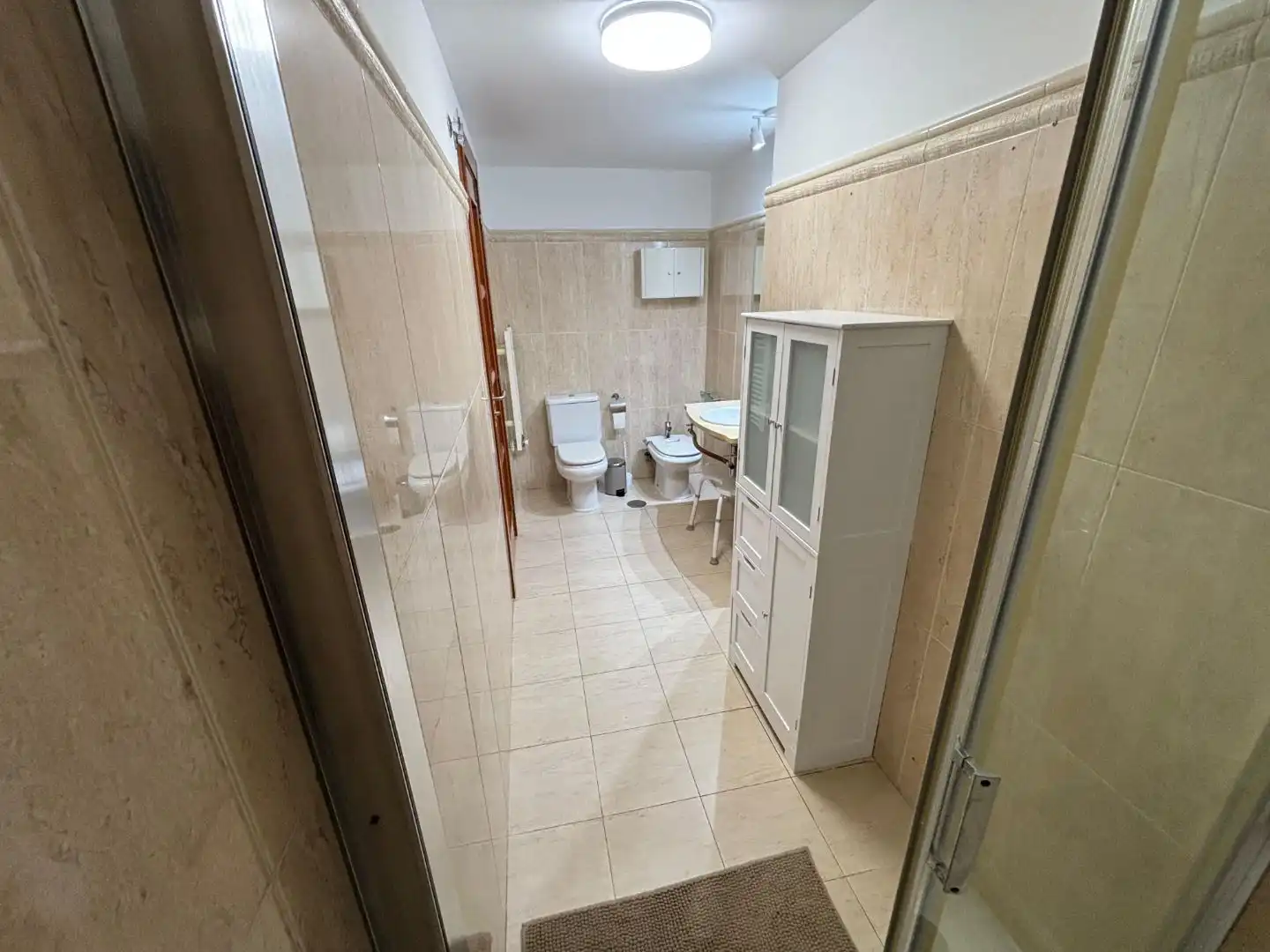 Bathroom of Flat for rent in Valladolid  with Heating, Parquet flooring and Furnished