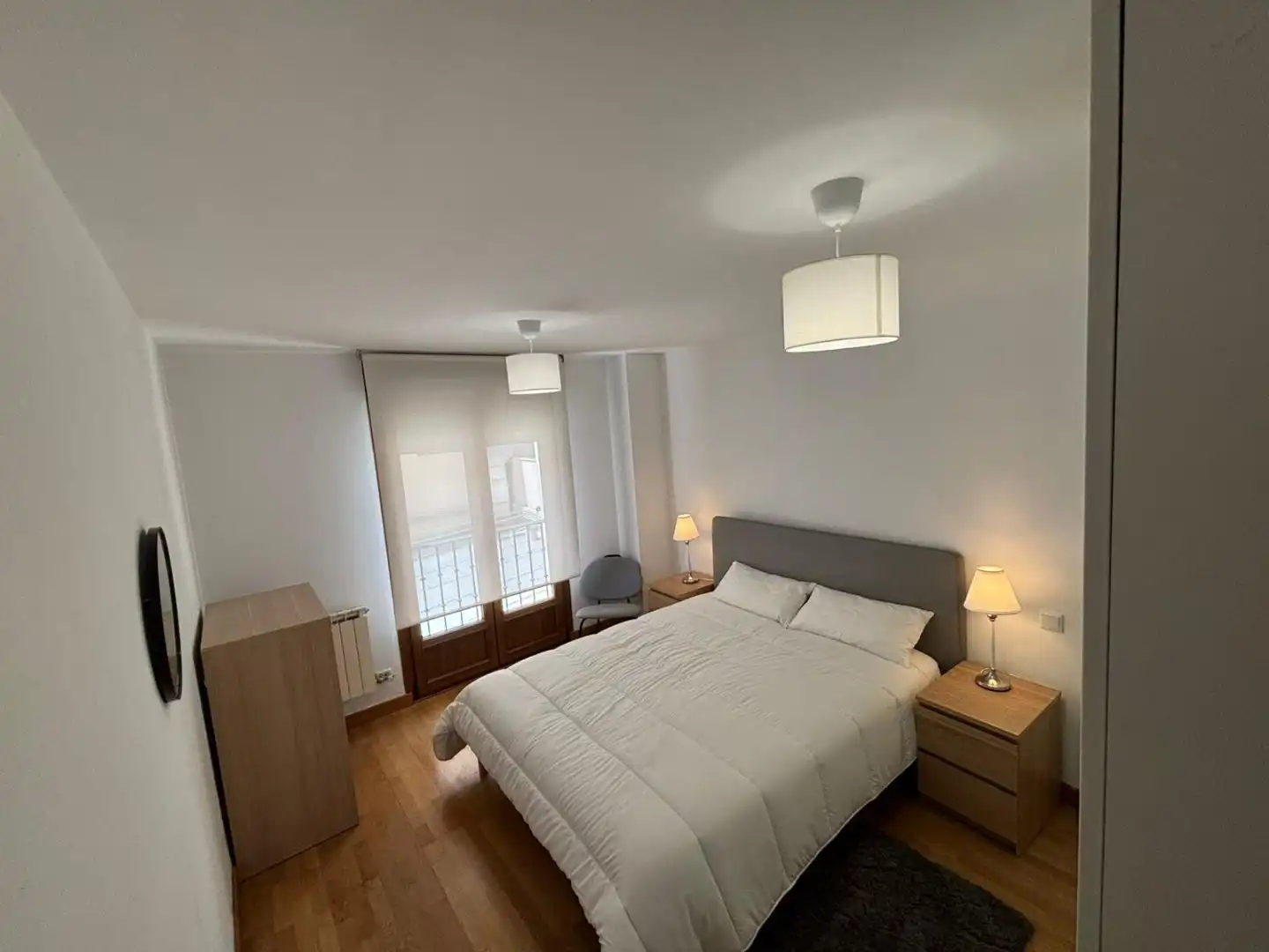 Bedroom of Flat for rent in Valladolid  with Heating, Parquet flooring and Furnished