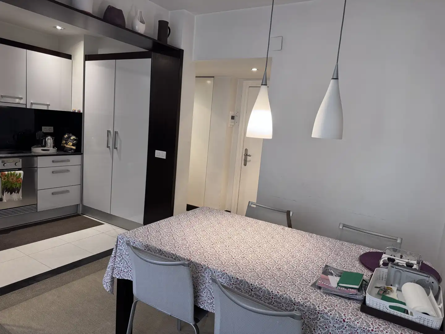 Comedor de Piso en venta en Getxo  con Calefacción, Trastero y Videoportero