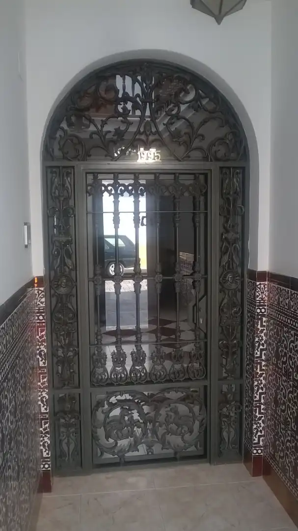 Casa adosada de lloguer a Calle Carreras, 50, Écija Casa adosada de lloguer a Calle Carreras, 50, Écija