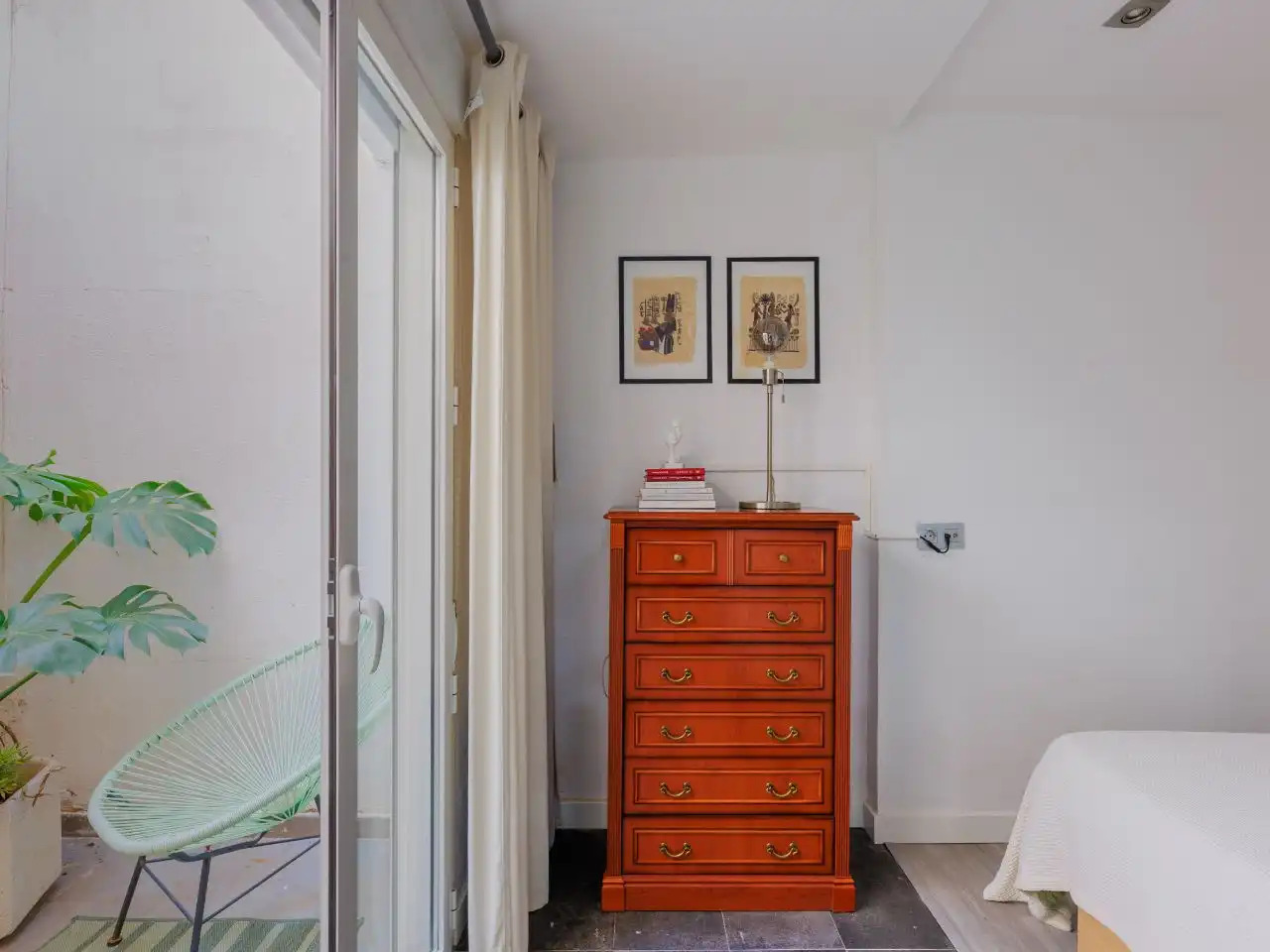 Flat for sale in Carrer del Torrent de L'olla, 42, Vila de Gràcia Balcony of Flat for sale in Barcelona Capital with Air Conditioner