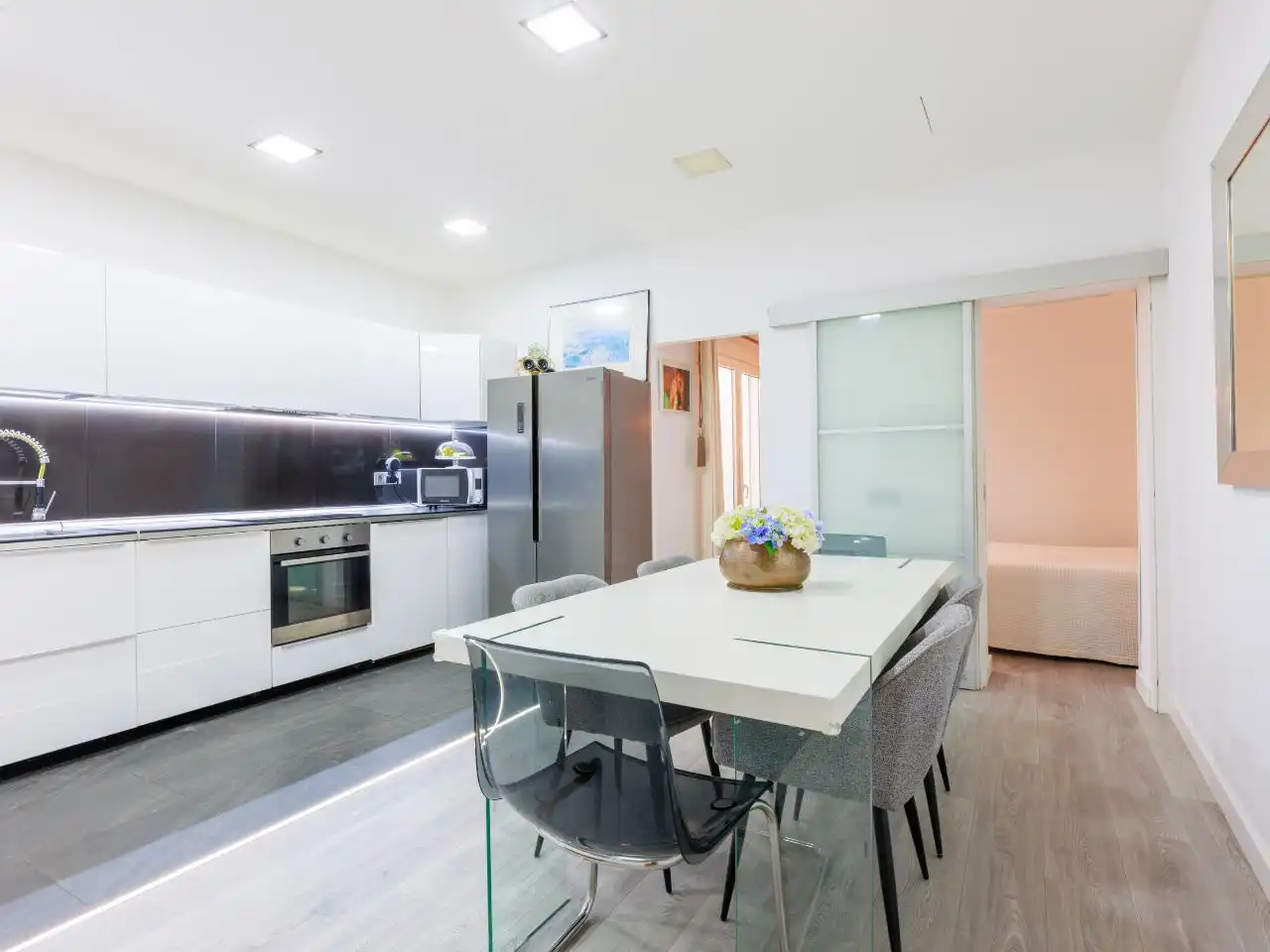 Flat for sale in Carrer del Torrent de L'olla, 42, Vila de Gràcia Kitchen of Flat for sale in Barcelona Capital with Air Conditioner