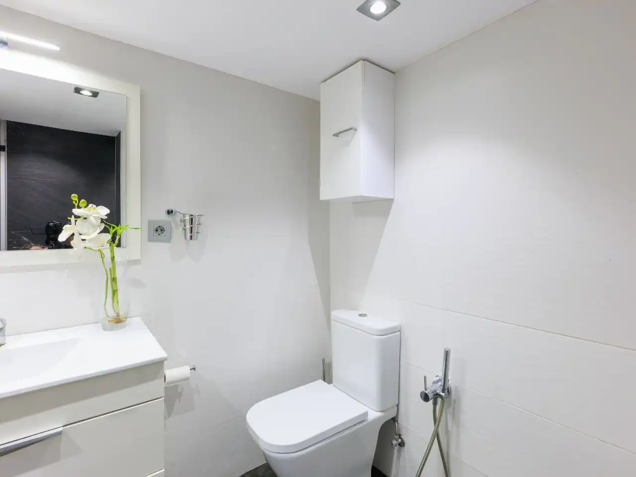 Flat for sale in Carrer del Torrent de L'olla, 42, Vila de Gràcia Bathroom of Flat for sale in Barcelona Capital with Air Conditioner