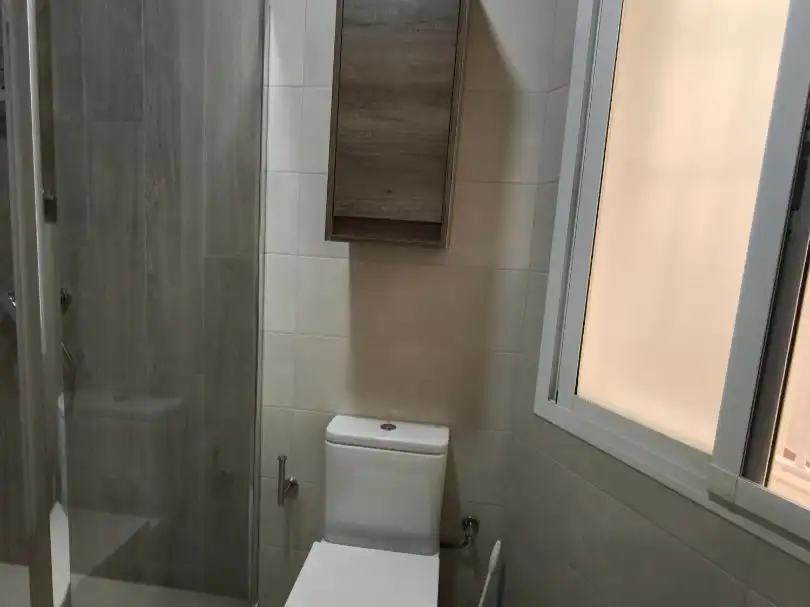 Bany de Pis de lloguer en Alicante / Alacant amb Aire condicionat, Calefacció i Terrassa
