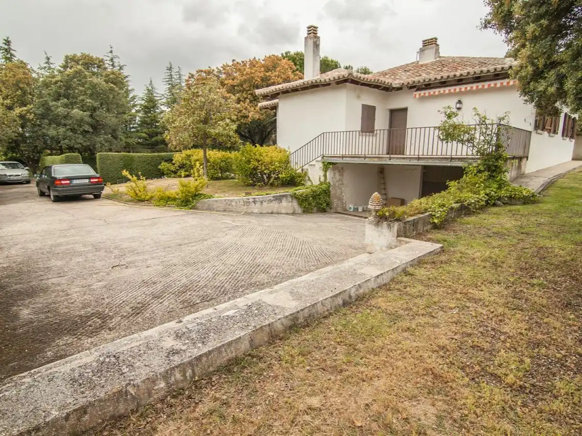 Flat for sale in Navalquejigo - Los Arroyos Garden of Flat for sale in El Escorial with Private garden, Terrace and Storage room