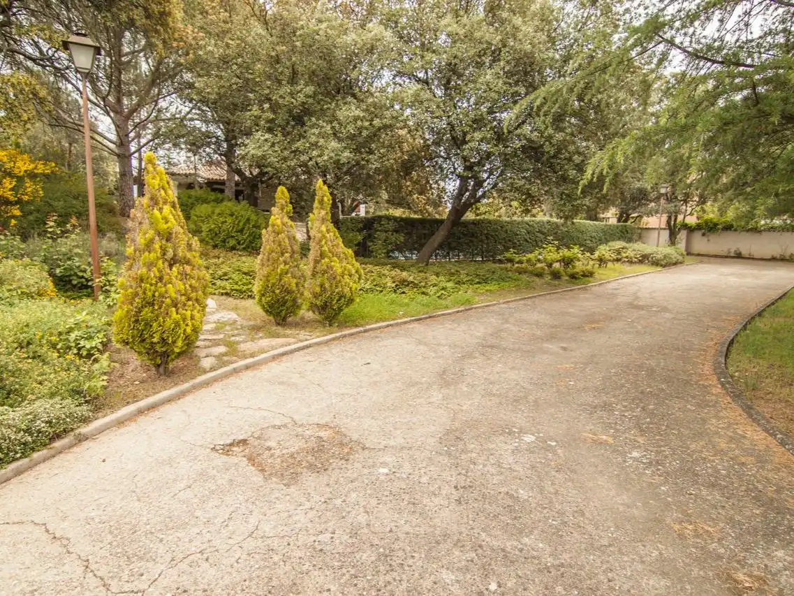 Flat for sale in Navalquejigo - Los Arroyos Flat for sale in El Escorial with Private garden, Terrace and Storage room