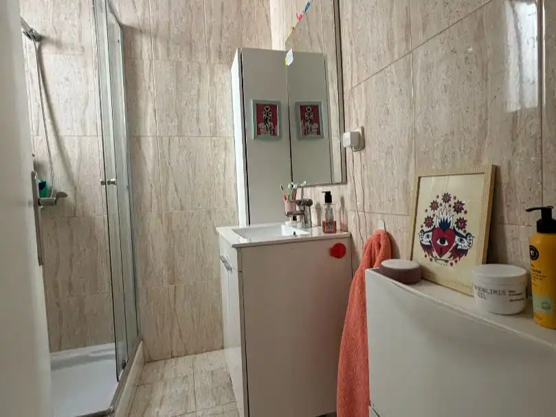 Flat for sale in Calle Manuel Aleixandre, 2, Legazpi Bathroom of Flat for sale in Madrid with Heating, Parquet flooring and Furnished