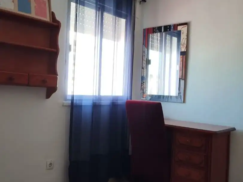 Habitación de Piso de alquiler en Jerez de la Frontera con Amueblado y Balcón