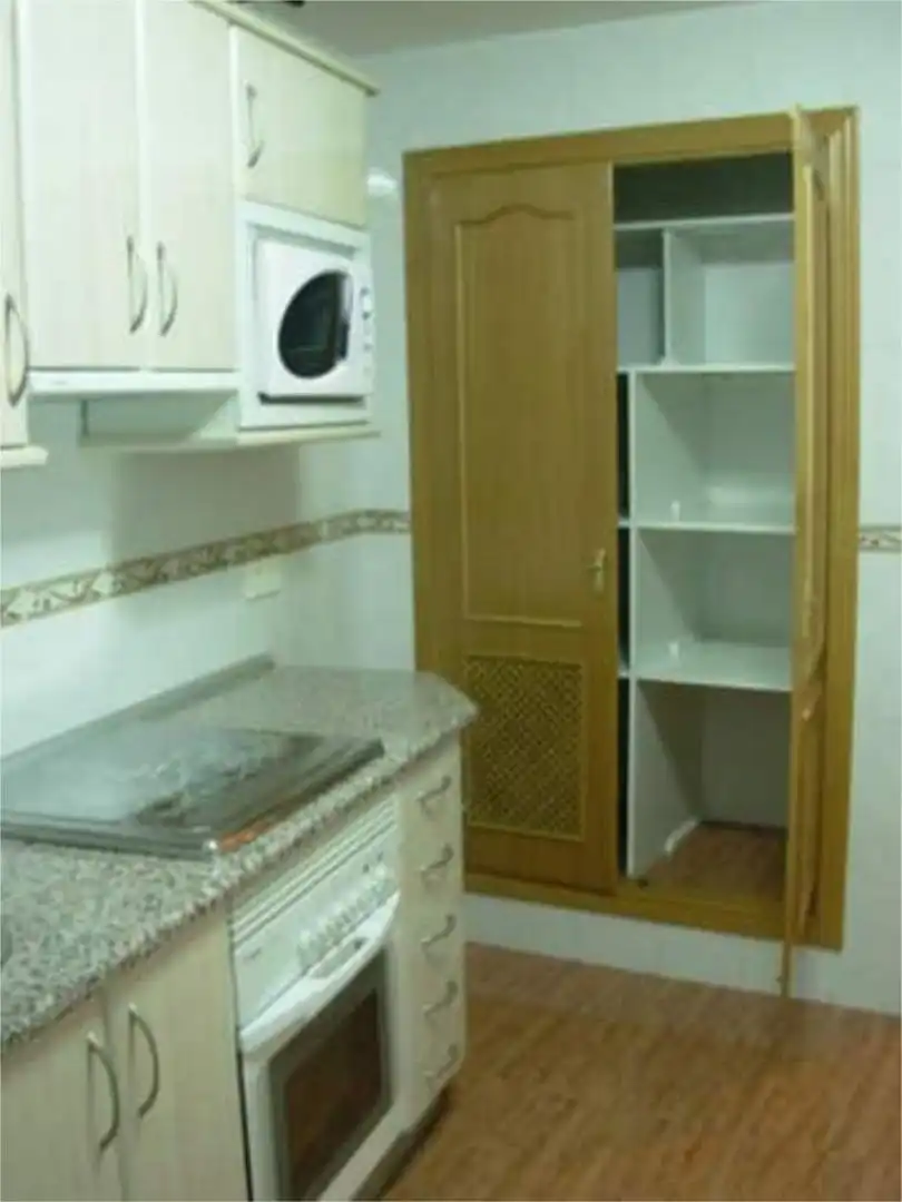 Flat for rent in Navalmoral de la Mata Kitchen of Flat for rent in Navalmoral de la Mata with Heating and Furnished